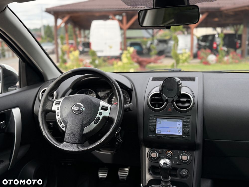 Nissan Qashqai+2 2.0 Visia - 26