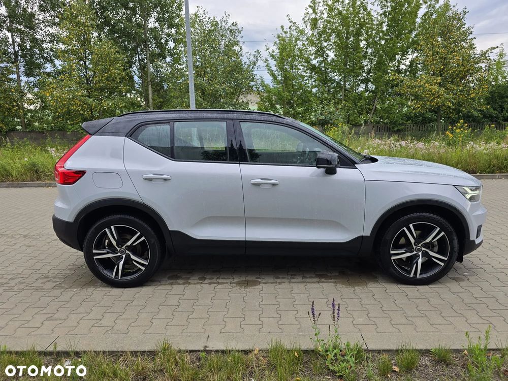 Volvo XC 40 B4 B AWD R-Design - 5