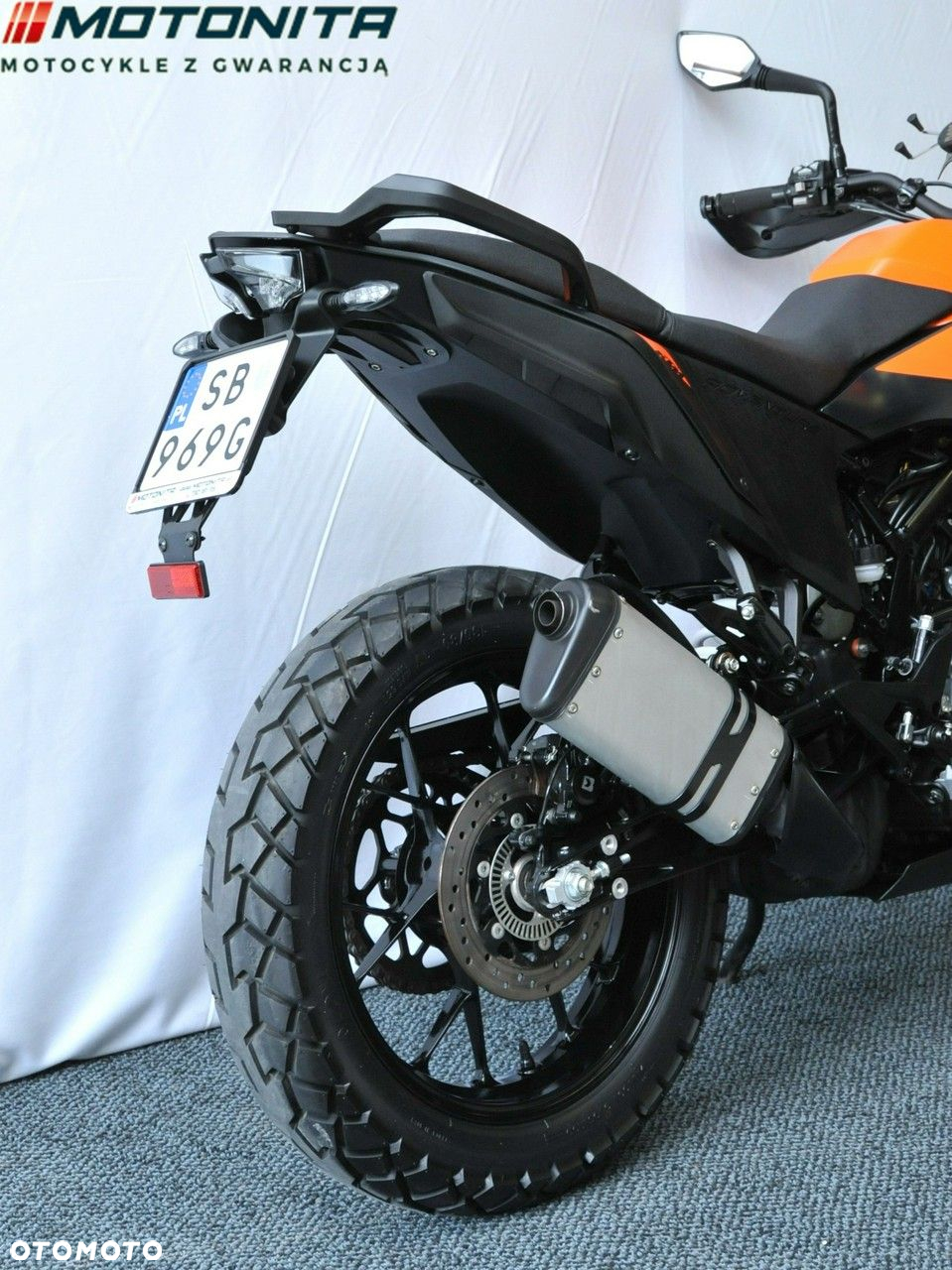 KTM Adventure - 7