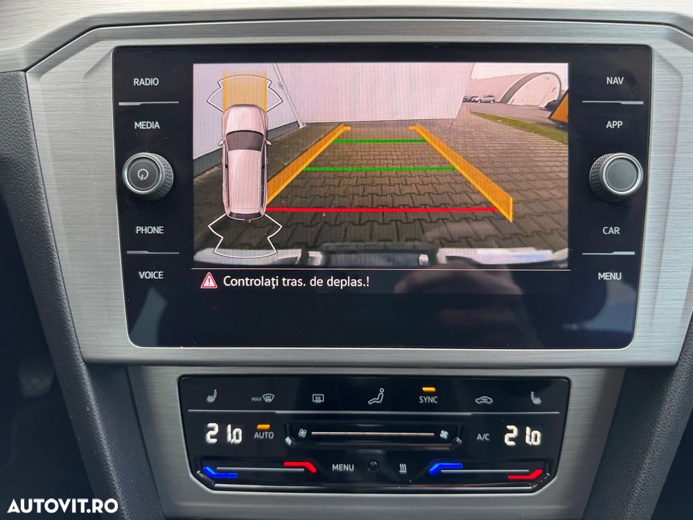 Volkswagen Passat Variant 2.0 TDI SCR Comfortline - 17