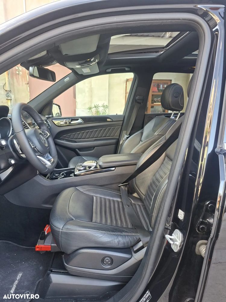 Mercedes-Benz GLE - 12