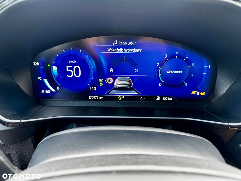 Ford Focus 1.0 EcoBoost Hybrid ST-LINE STYLE - 10