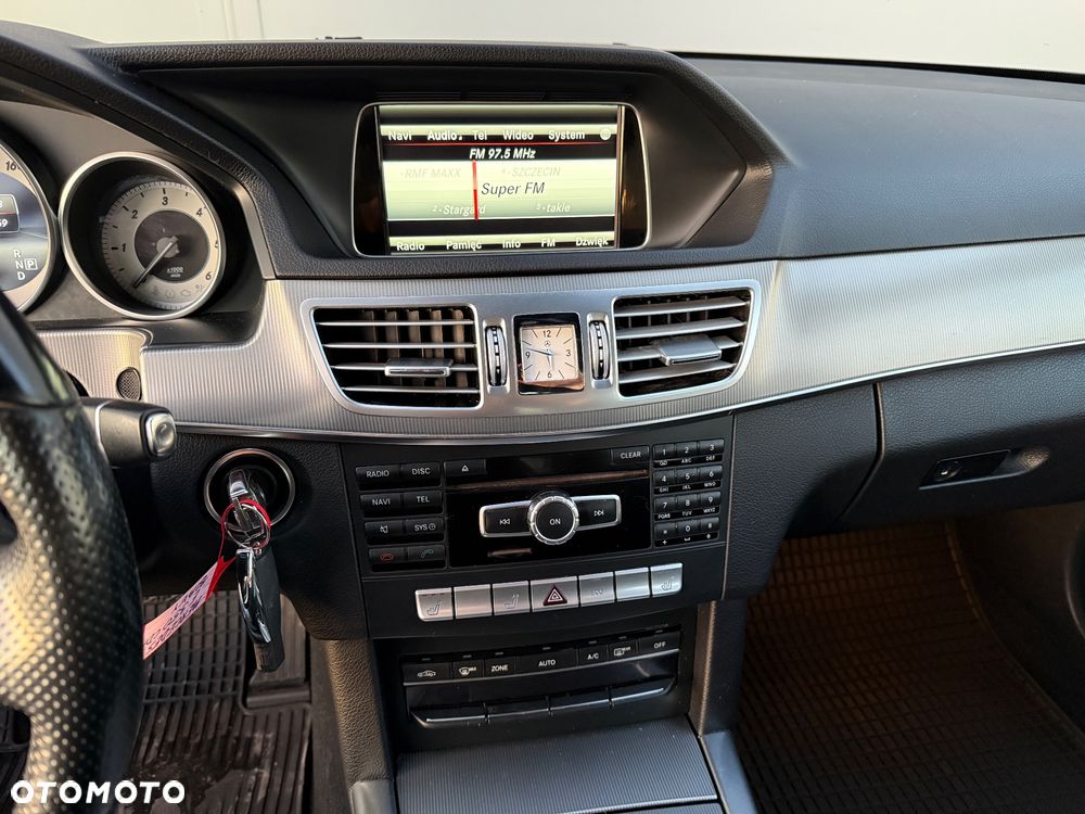 Mercedes-Benz Klasa E 350 BlueTEC 7G-TRONIC Avantgarde - 15