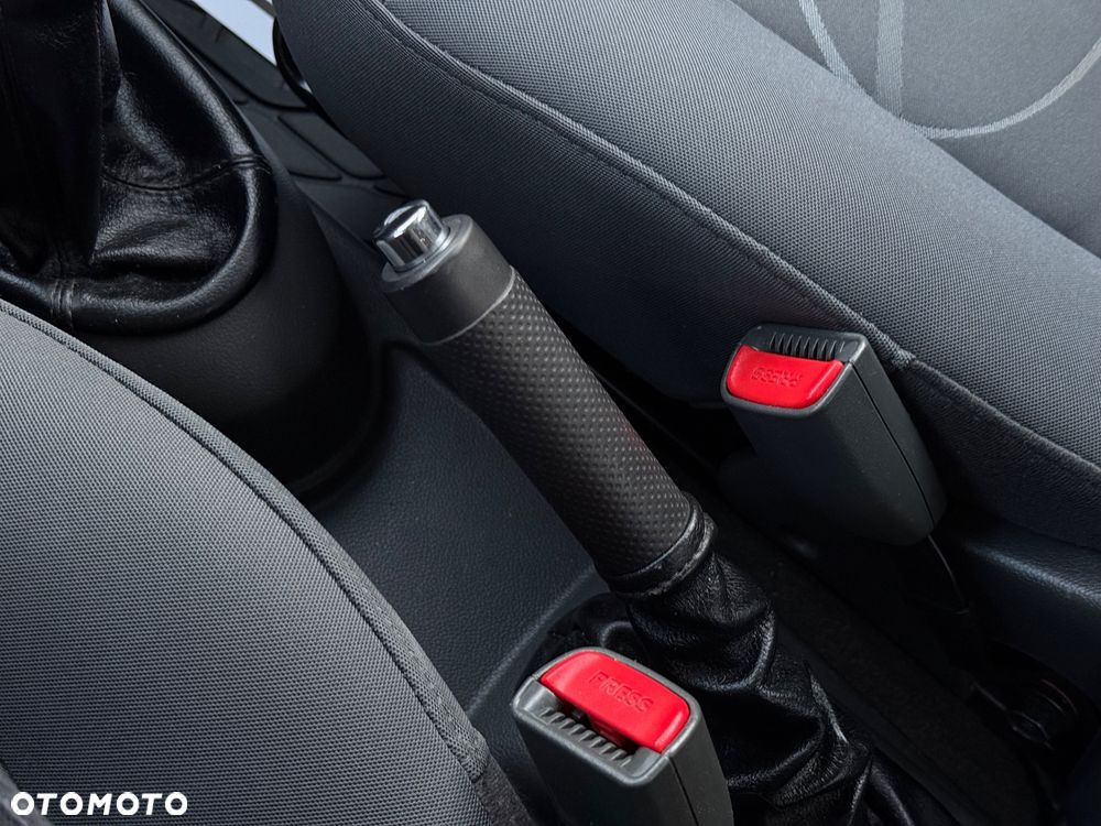 Chevrolet Spark 1.2 LS - 21