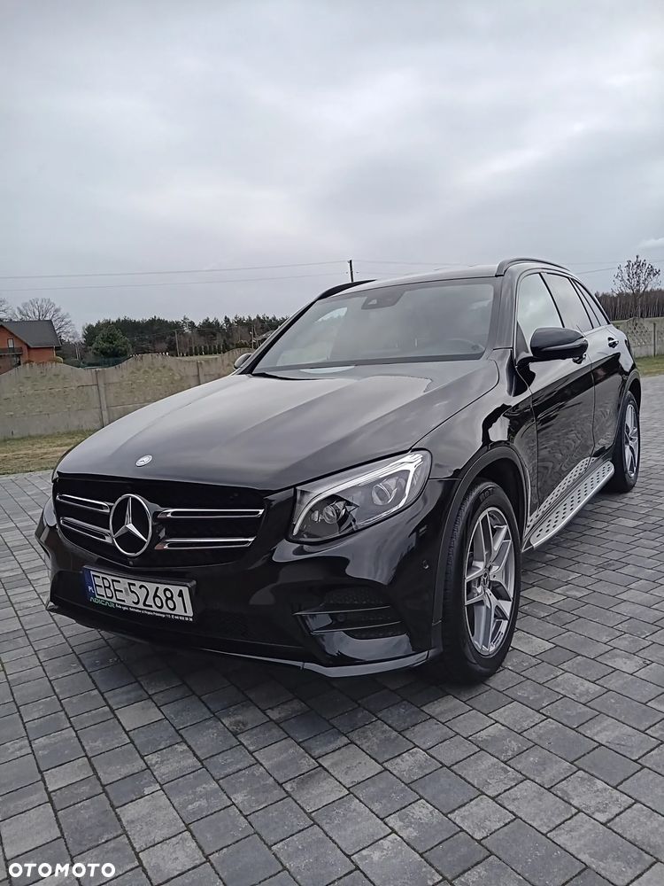 Mercedes-Benz GLC 250 4Matic 9G-TRONIC AMG Line - 17