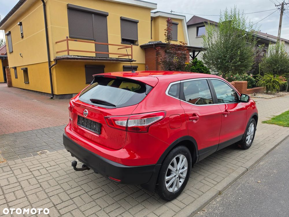 Nissan Qashqai - 4
