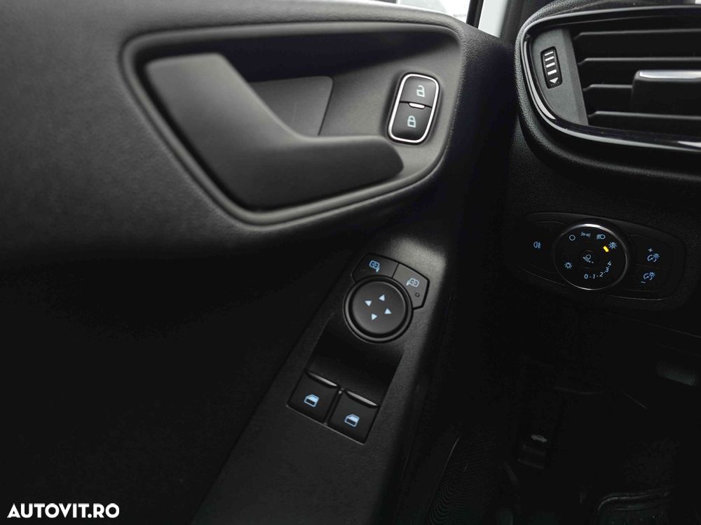 Ford Fiesta 1.1 Trend Connected - 15