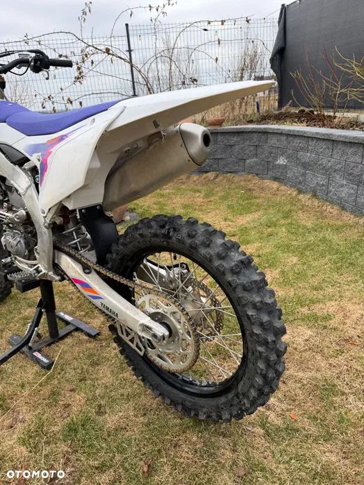 Yamaha YZF - 3