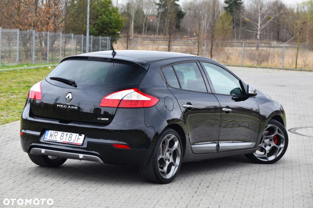 Renault Megane TCe 180 GT - 38