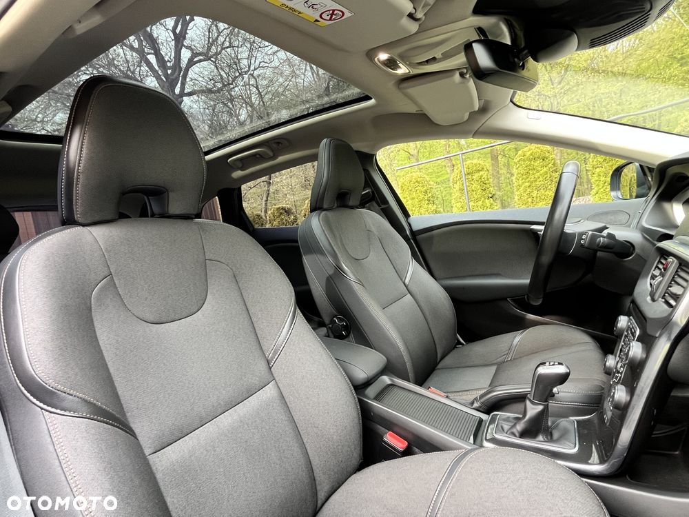 Volvo V40 D2 Drive-E Inscription - 18