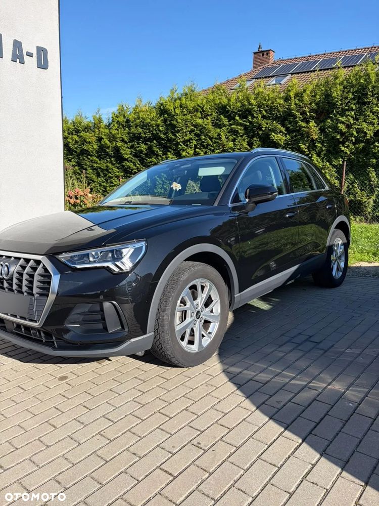 Audi Q3 2022 photo 3