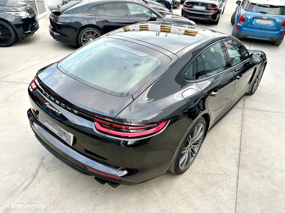 Porsche Panamera 4 E-Hybrid - 46