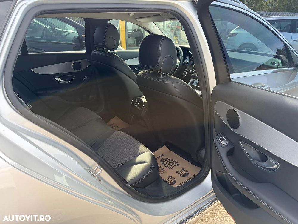 Mercedes-Benz C 180 (BlueTEC) d 7G-TRONIC Avantgarde - 12