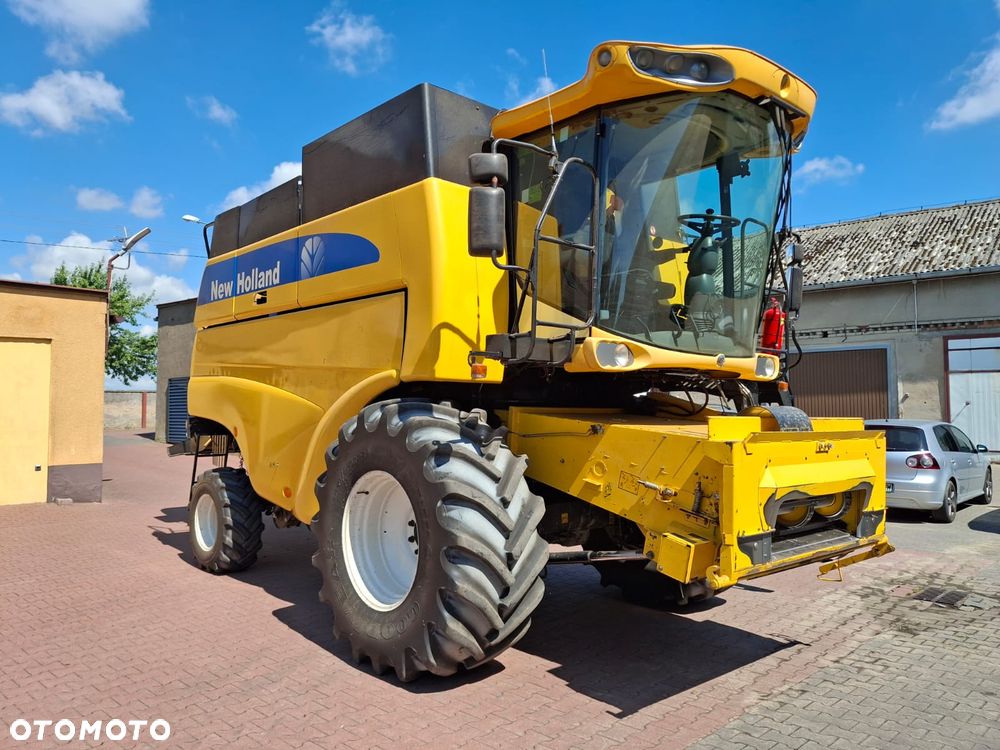 New Holland CS540 - 9