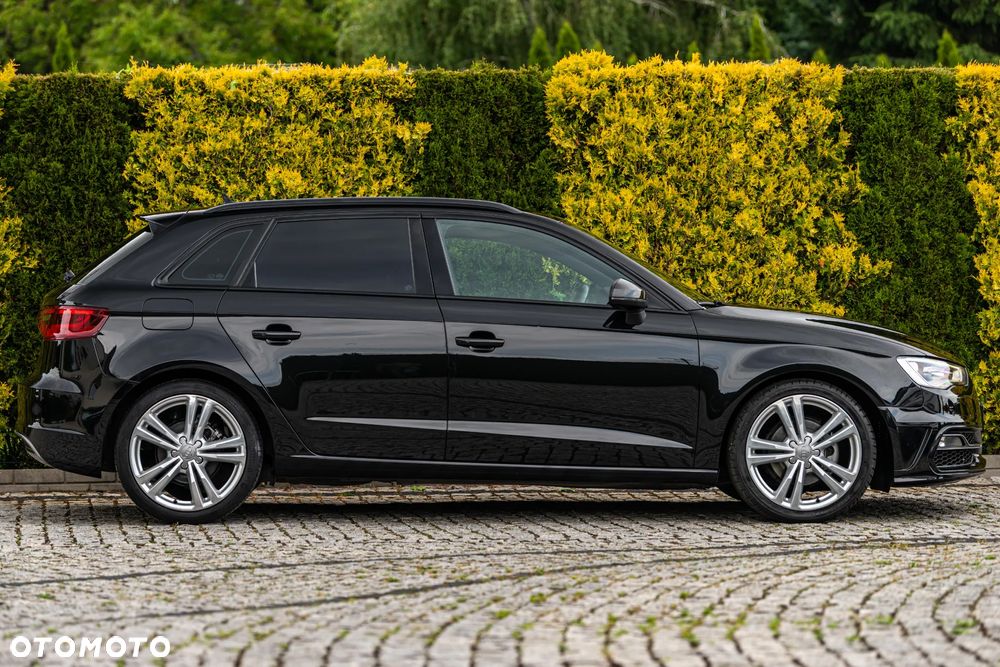 Audi A3 Sportback - 19