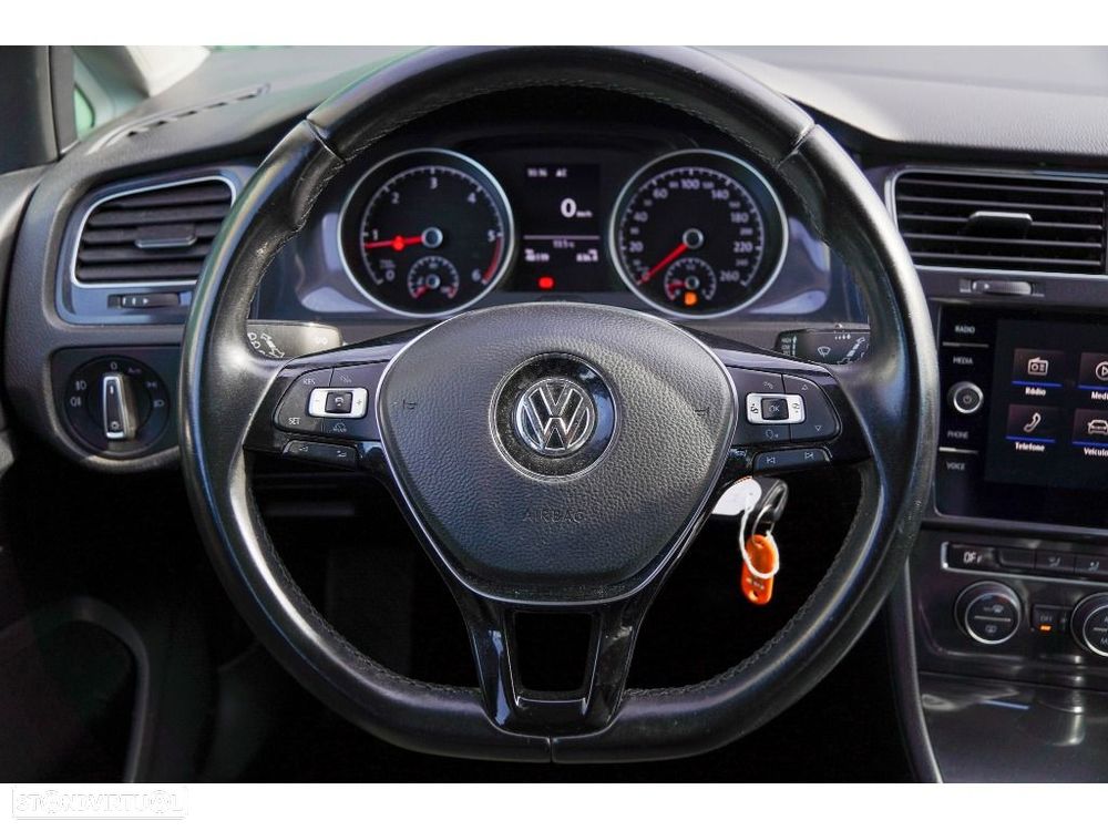 VW Golf Variant 1.6 TDi Confortline - 14