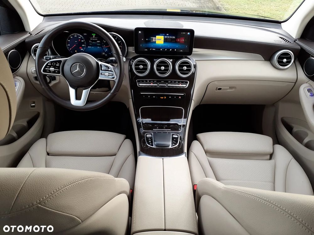 Mercedes-Benz GLC 200 4Matic 9G-TRONIC Exclusive - 28