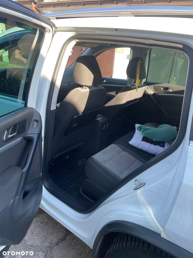 Volkswagen Tiguan - 5