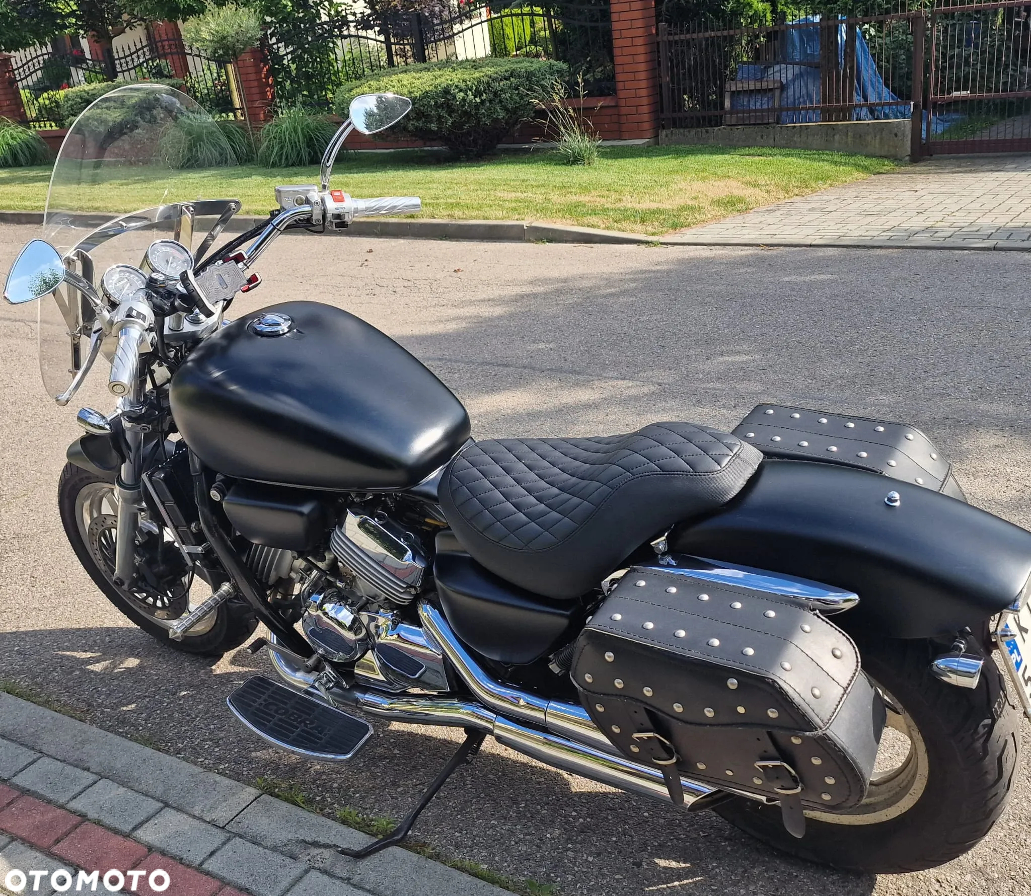 Honda VF - 7
