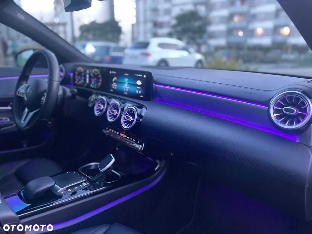 Mercedes-Benz CLA - 15
