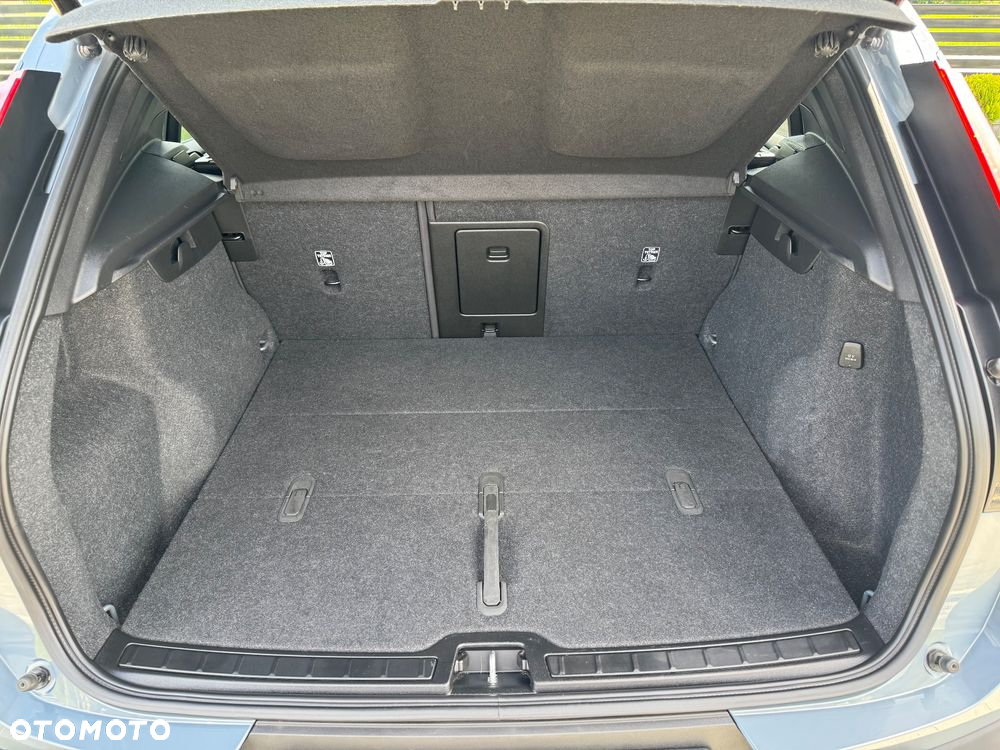 Volvo XC 40 B3 Core - 26