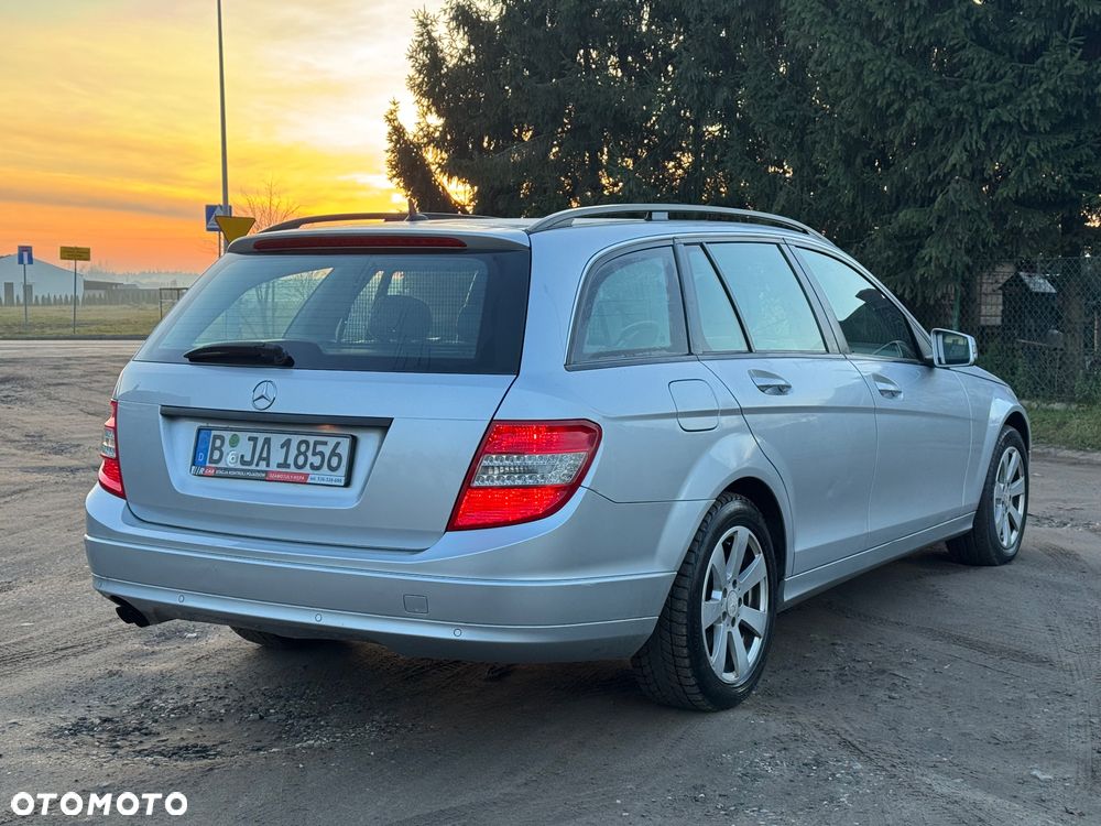 Mercedes-Benz Klasa C 220 CDI DPF Automatik - 9