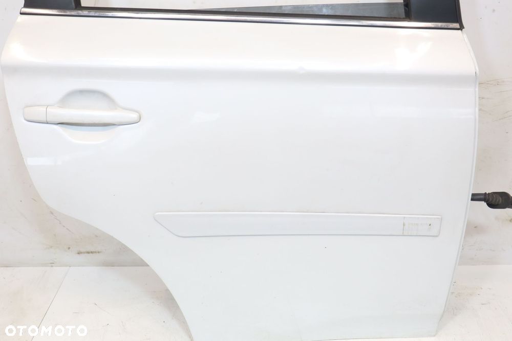 DRZWI PRAWY TYŁ MITSUBISHI OUTLANDER III SUV - 7