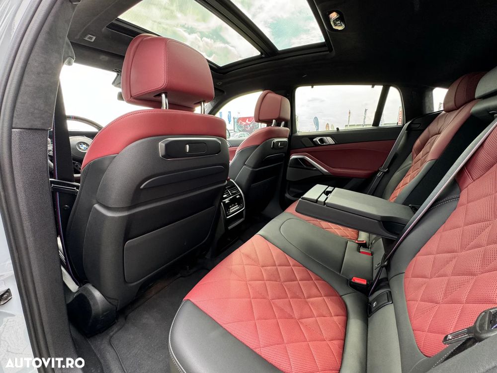 BMW X6 xDrive40i AT MHEV - 27