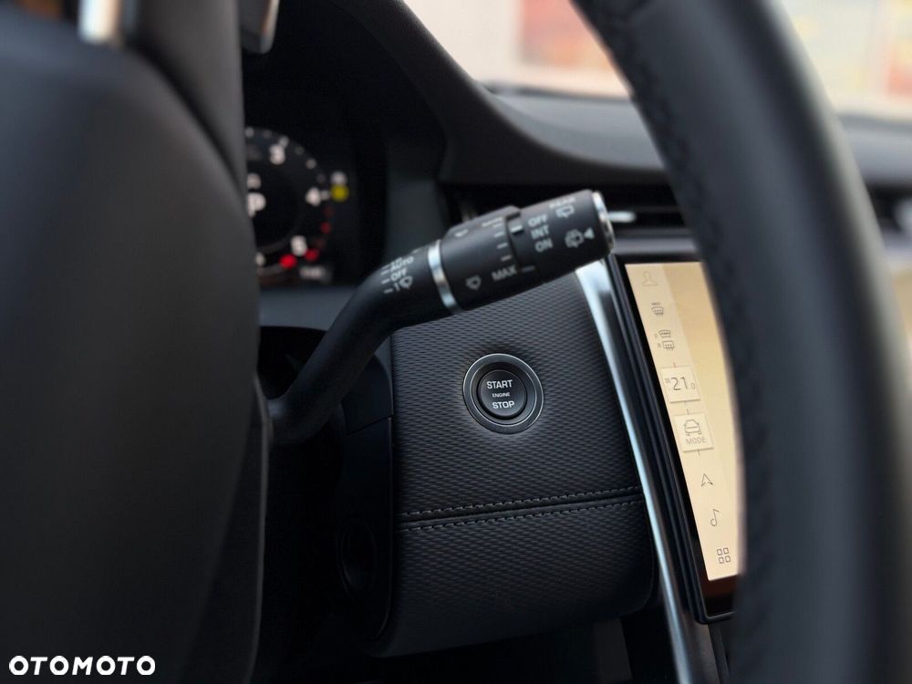 Land Rover Discovery Sport 2.0 D200 mHEV Dynamic SE - 24
