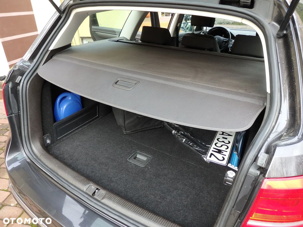 Volkswagen Passat 2.0 TDI Comfortline CityLine - 25