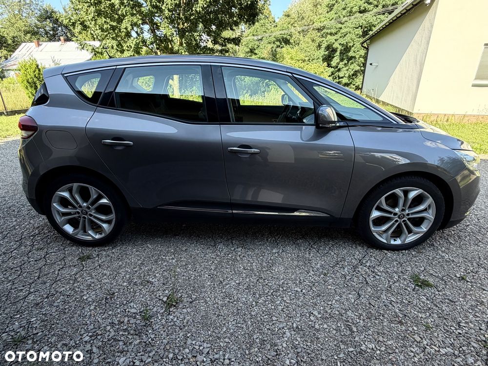 Renault Scenic - 4