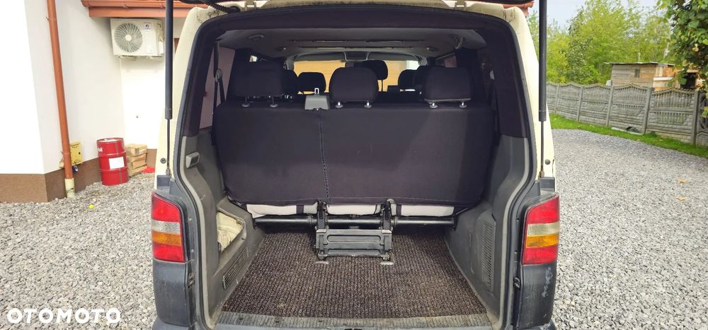 Volkswagen Caravelle L1 - 12