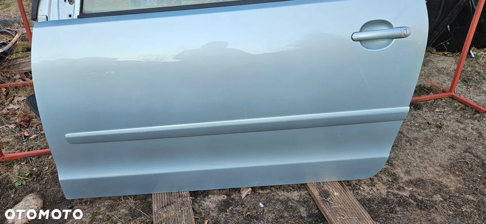 VW Polo 9N IV 4 LIFT 2005- Kompletne drzwi przód lewy Drzwi przednie lewe Wersja 3D 3 drzwi  EUROPA - 5