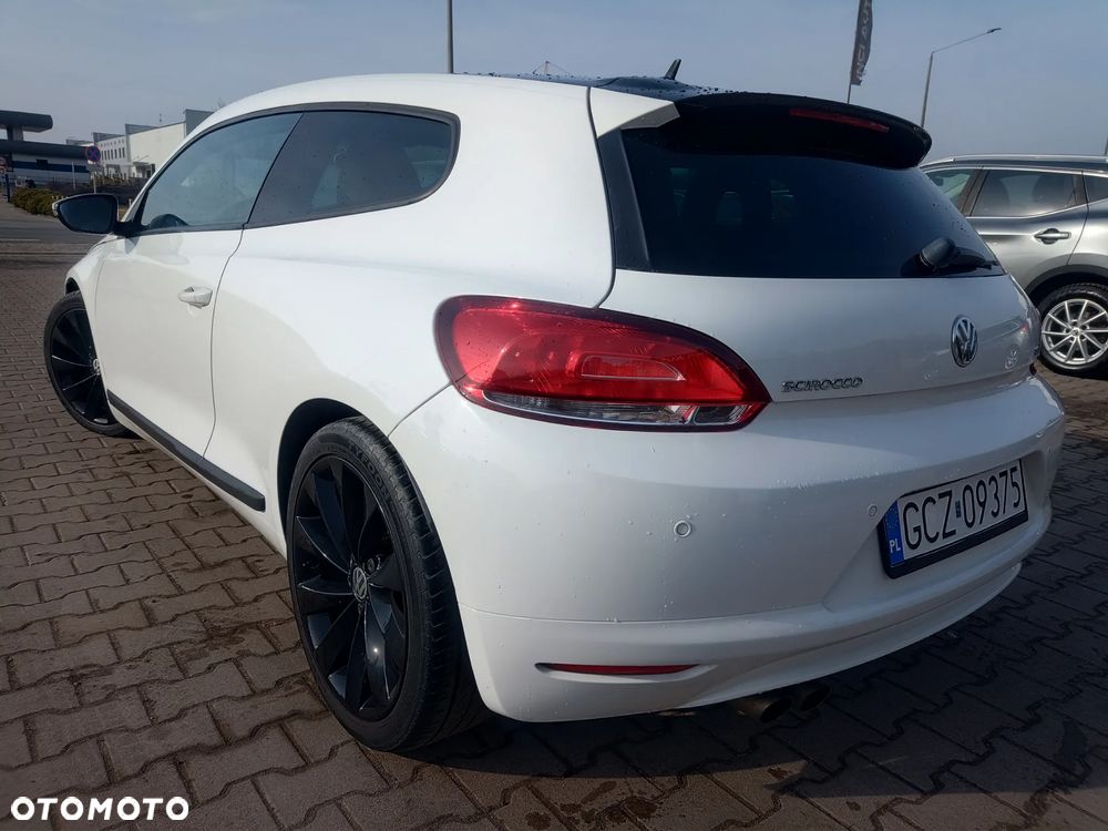 Volkswagen Scirocco - 8