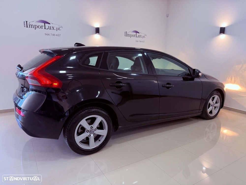Volvo V40 1.6 D2 Kinetic - 2