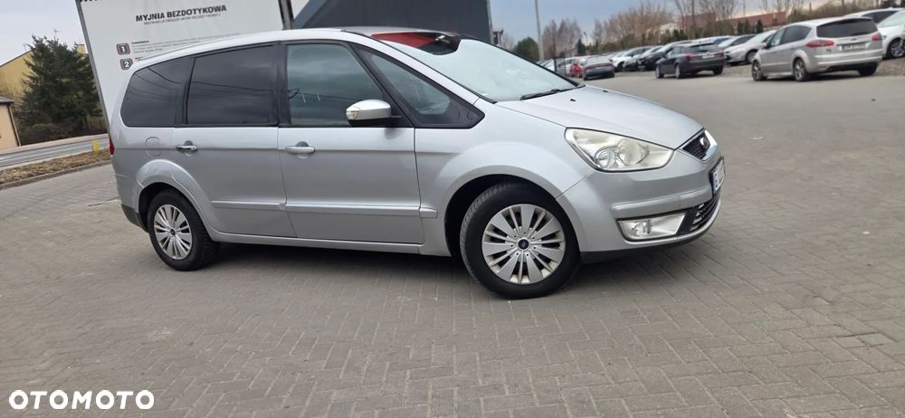 Ford Galaxy 2.0 TDCi Ghia - 20