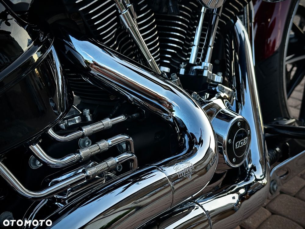 Harley-Davidson FXSB Breakout - 30