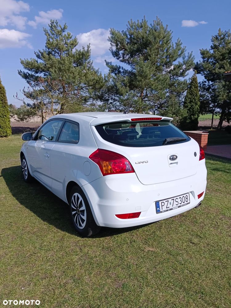 Kia Ceed 1.4 Comfort + - 36