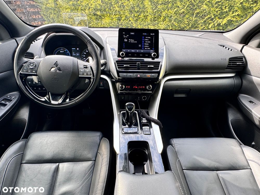 Mitsubishi Eclipse Cross 2.4 PHEV Blue Sky - 9