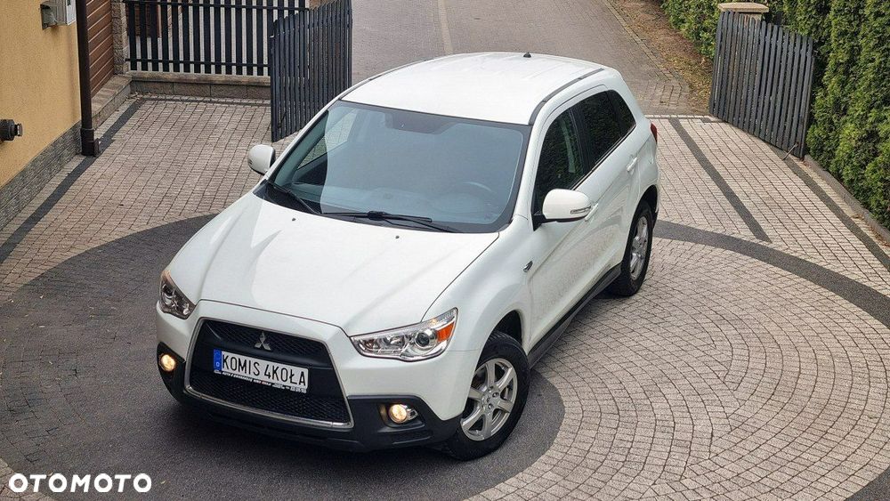 Mitsubishi ASX - 16