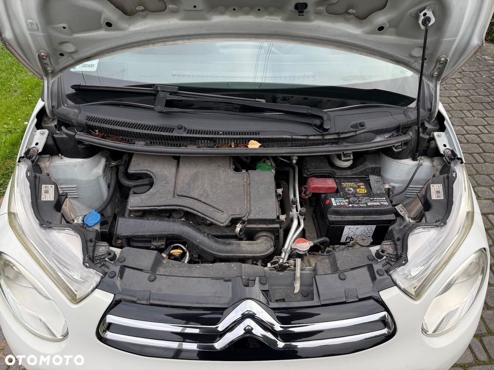 Citroën C1 1.0 VTi Live EU6 - 7