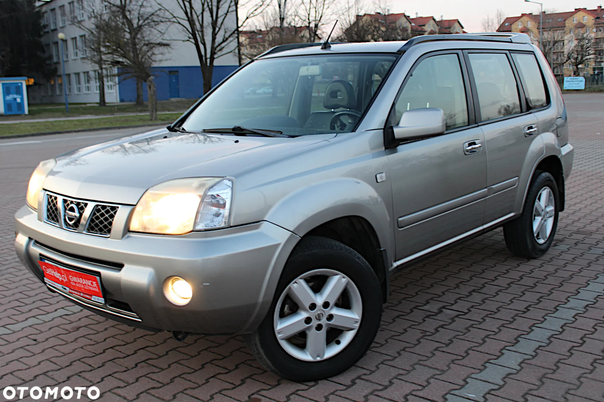 Nissan X-Trail 2.5 4x4 Elegance - 13