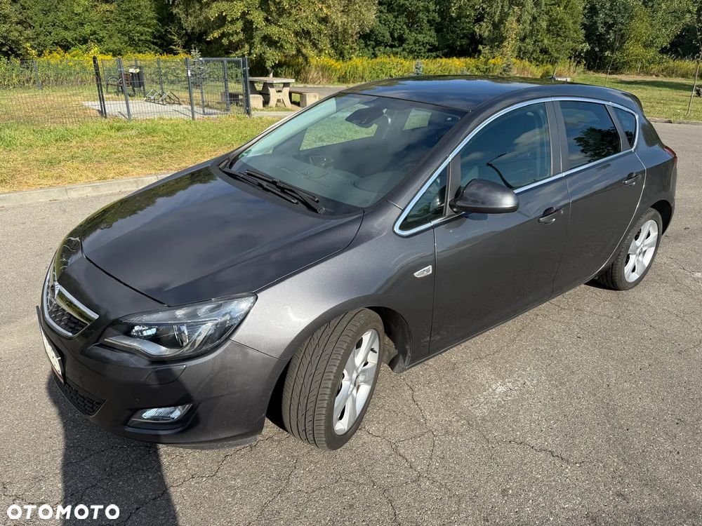 Opel Astra 1.4 Turbo Sport - 2