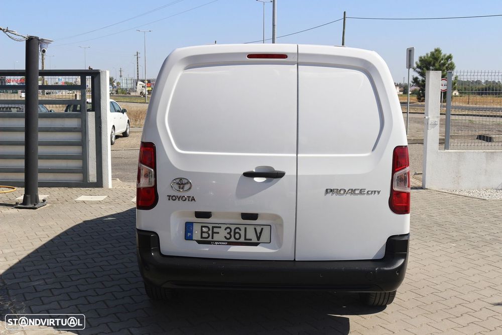 Toyota Proace City 1.5D L2 Comfort - 17