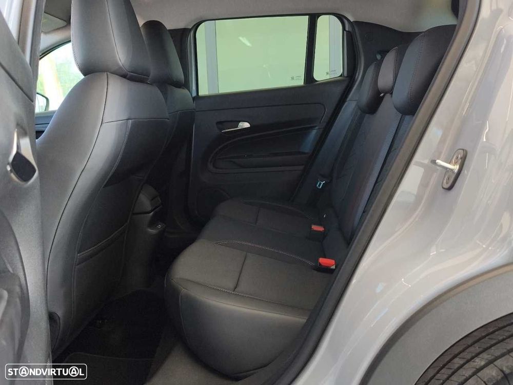 Jeep Avenger 1.2 GSE T3 Summit - 10