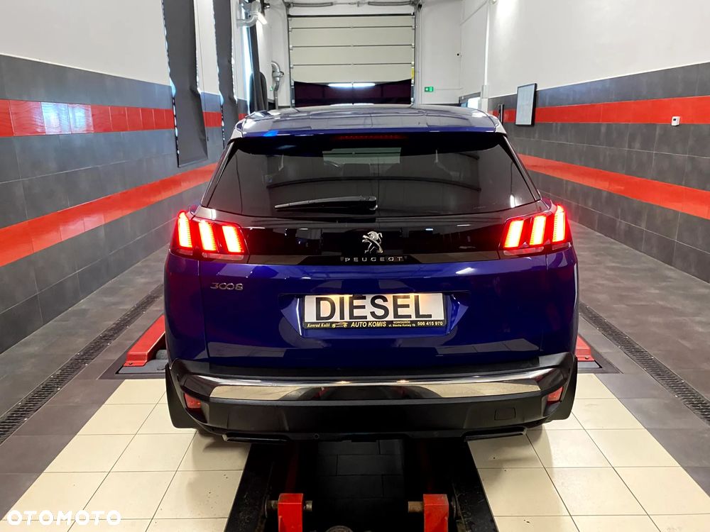 Peugeot 3008 BlueHDi 130 Stop & Start EAT8 Allure - 11