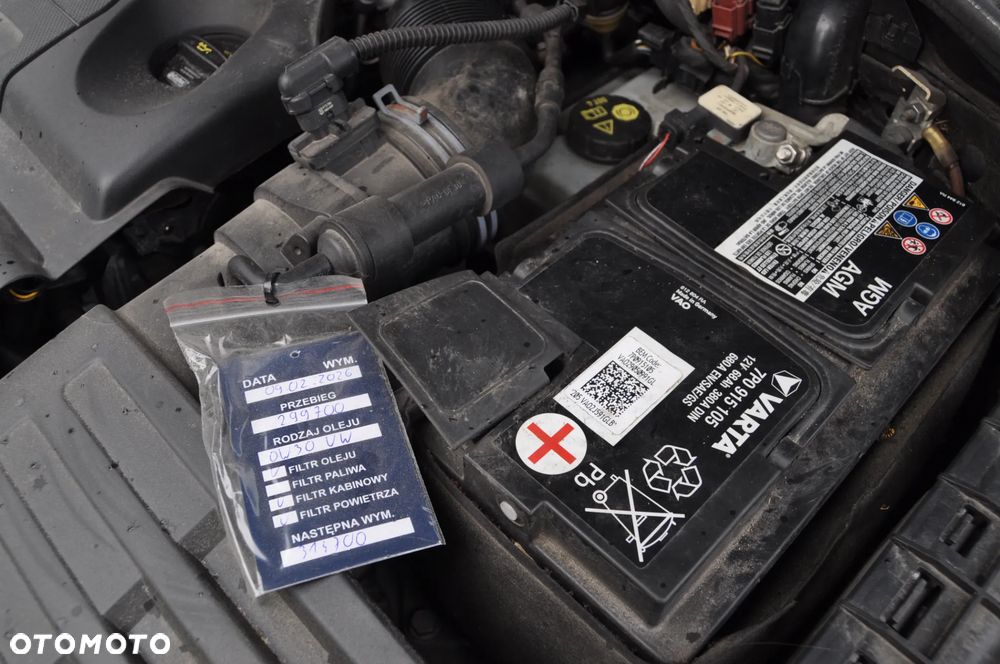 Volkswagen Passat - 16