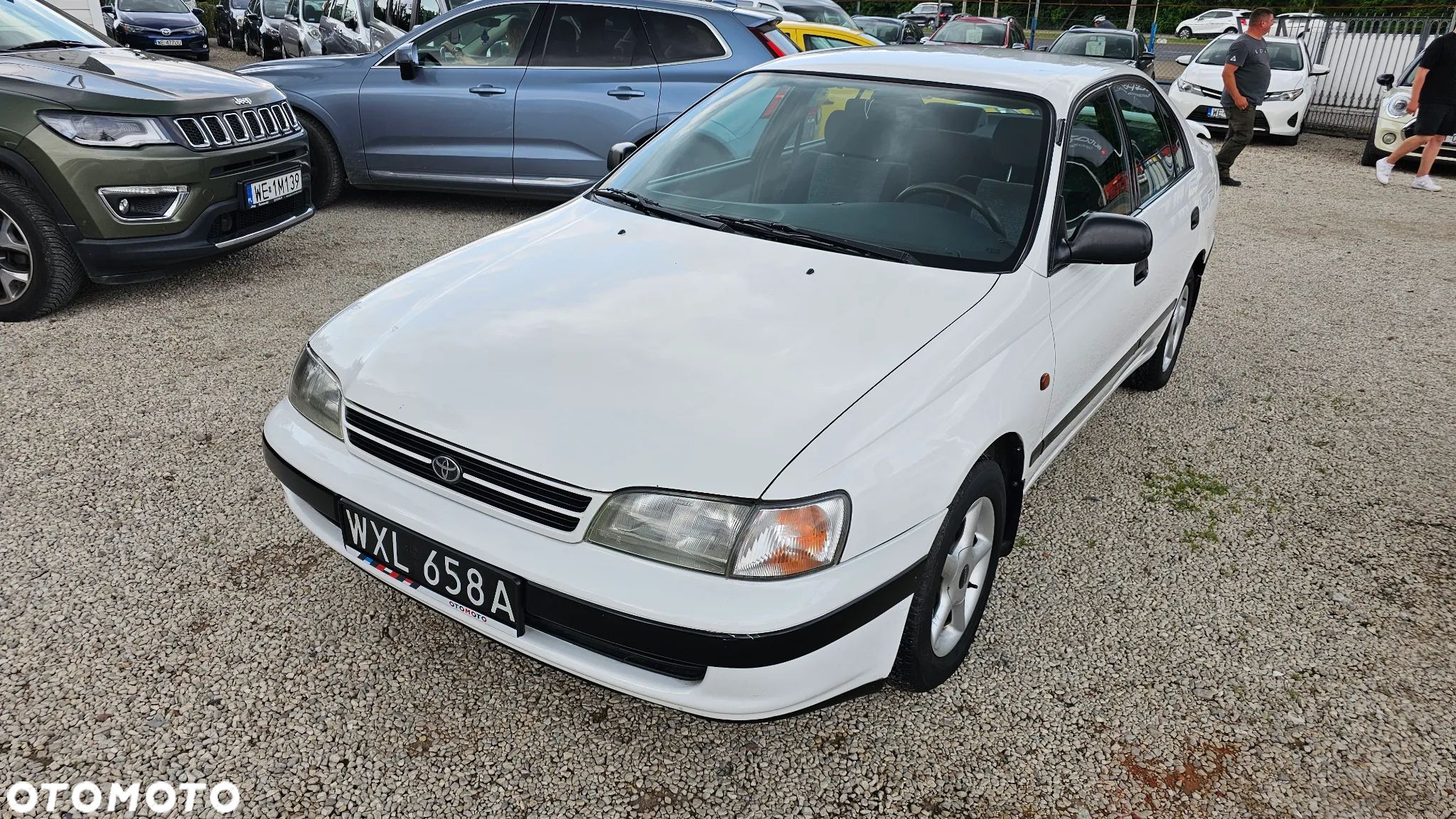 Toyota Carina E 2.0 GLi - 1