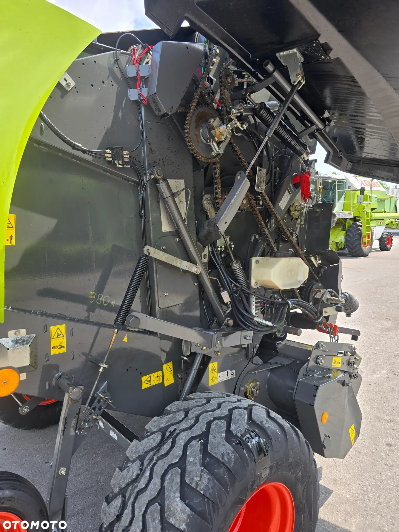 Claas Variant 460 RF - 15