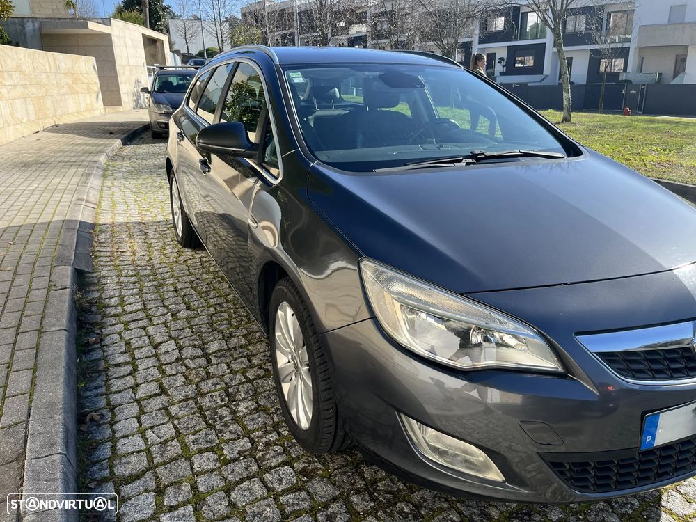 Opel Astra Sports Tourer 1.7 CDTi Cosmo - 2